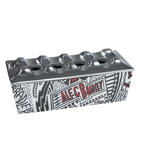 Alec Bradley Cenicero de Metal